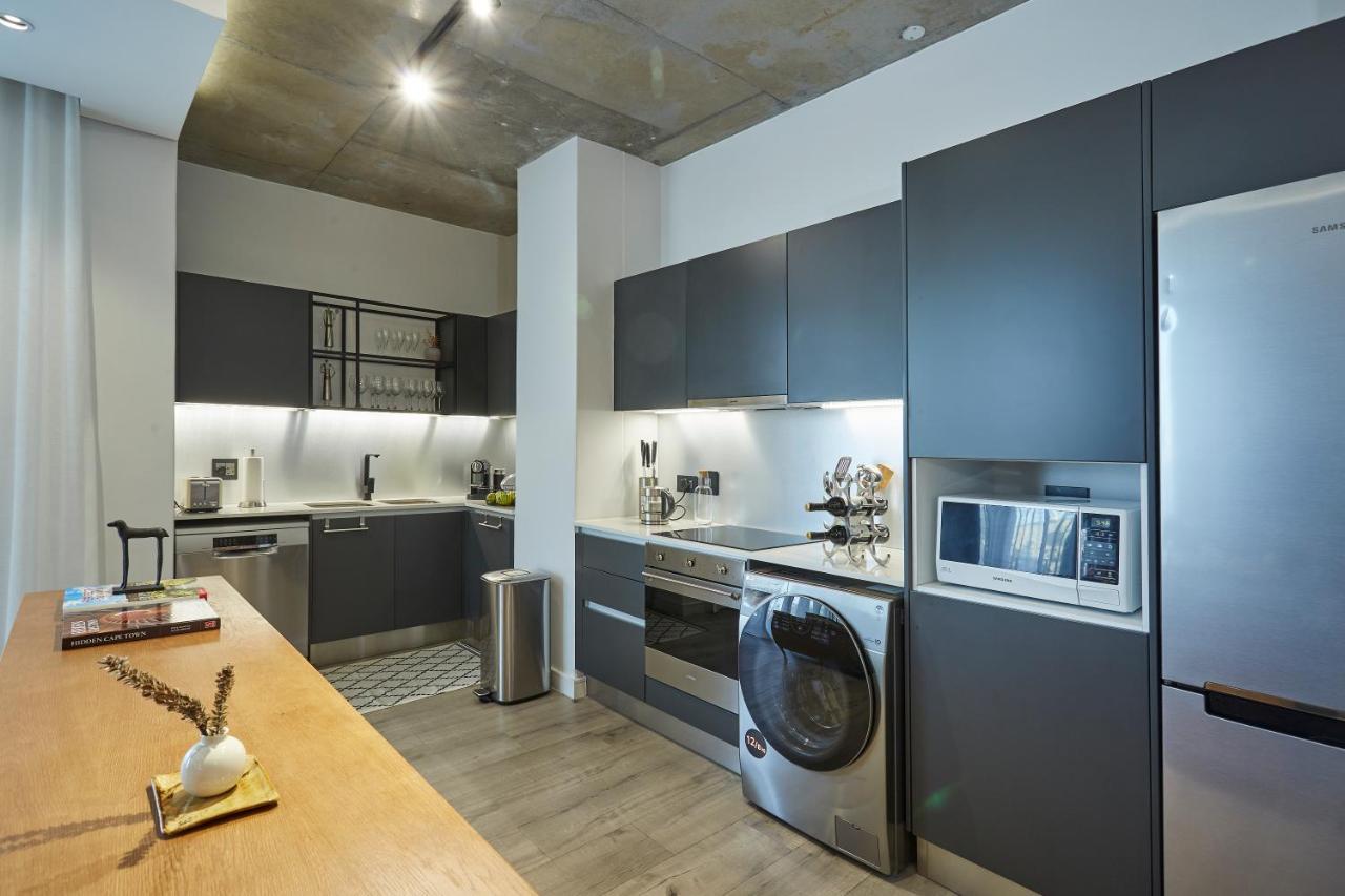 The Signature Luxury Apartment *